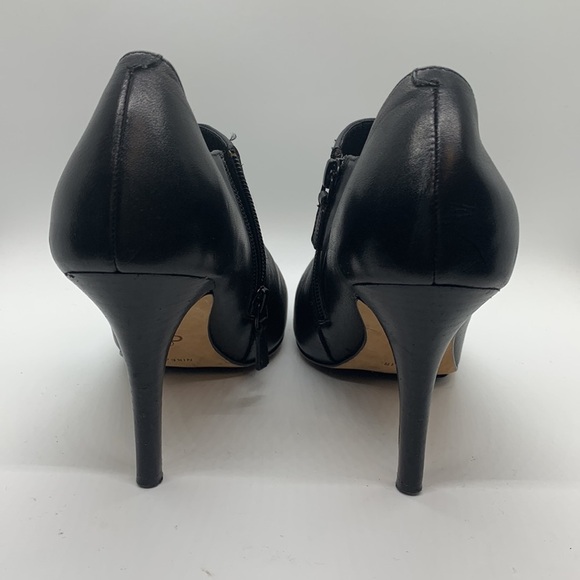 Cole Haan Ankle Boot/Heels Size 8.5B - Picture 3 of 6